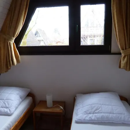 Linus By Interhome